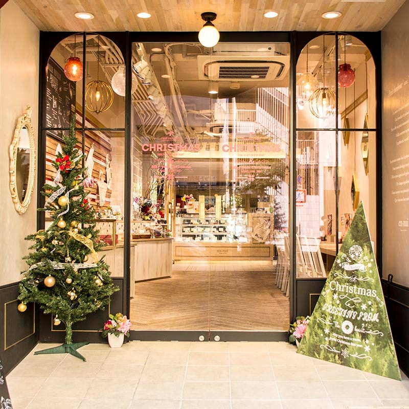アクリル画 題名「クリスマスツリー」 231025-01-2.jpg