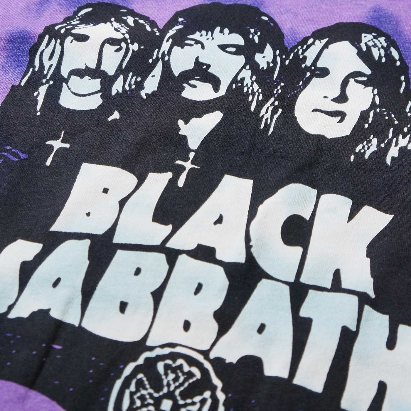 BLACK SABBATH T����� Band and Logo Dye-Wash-Purple
