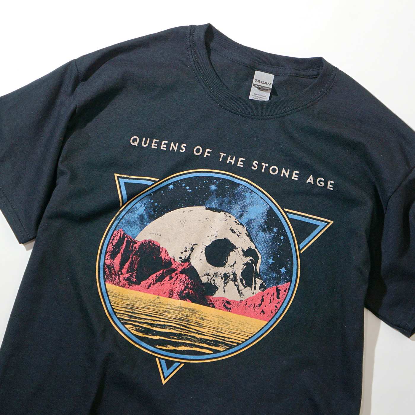 QUEENS OF THE STONE AGE Tシャツ Skull Rock-Black | OSOMALO バンドT