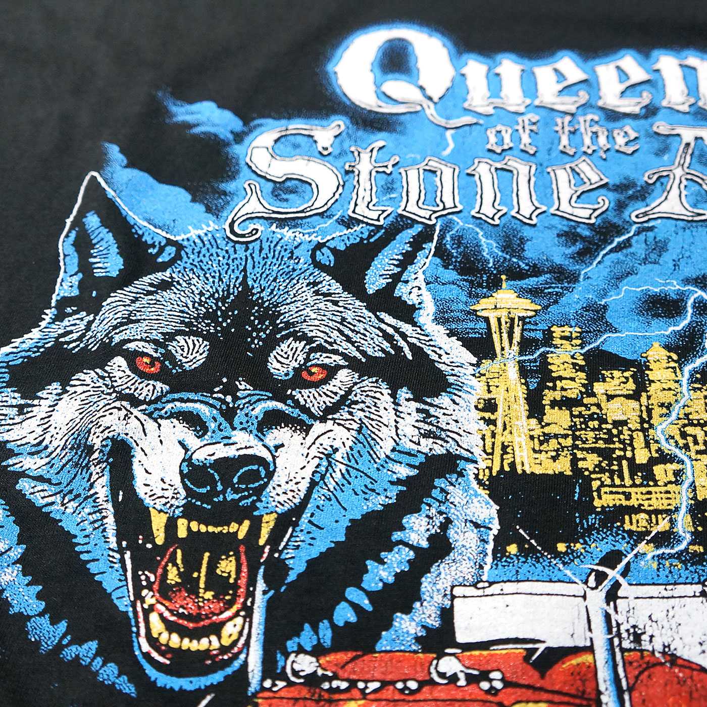 QUEEN　クイーン　anvil　00s　オペラ座の夜　ジャケ　Tシャツ　美品 クイーン,バンドTシャツ,QUEEN,オペラ座の夜,A Night At The