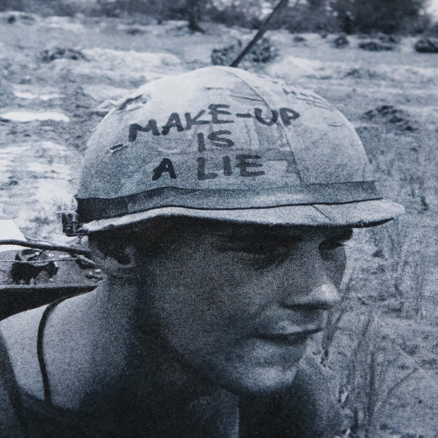 MORRISSEY T����� MIM Make-Up Is A Lie-Green