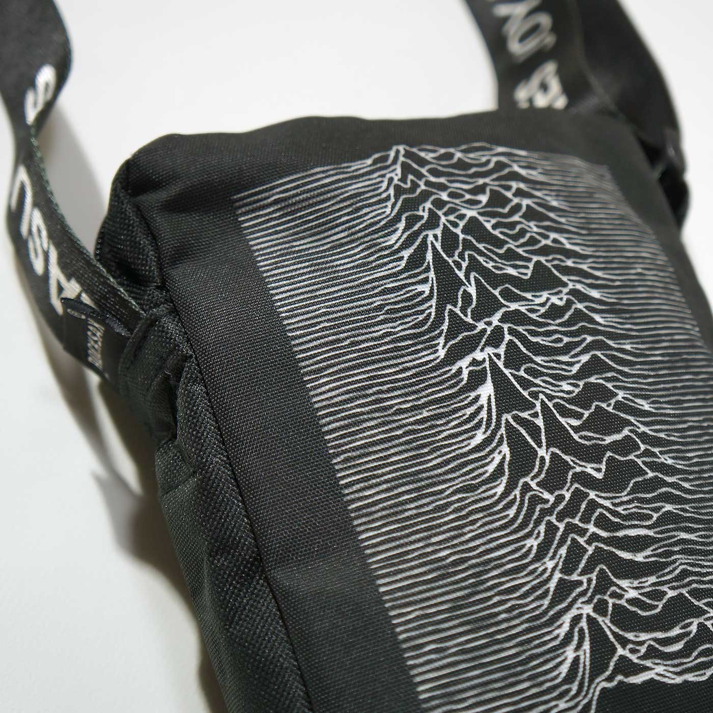 Joy Division ���������Хå� Crossbody Bag Unknown Pleasures