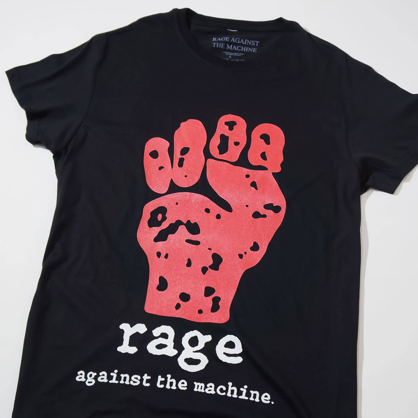 RAGE AGAINST THE MACHINE Tシャツ Red Fist-Black | OSOMALO バンドT