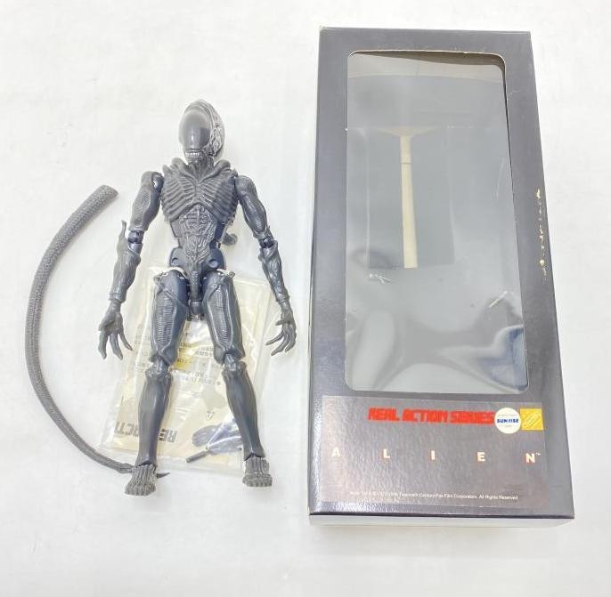 メディコムトイ　リアルアクションシリーズ エイリアン通常版+限定版セット　開封品 000000537077_FwqnJm0.jpg