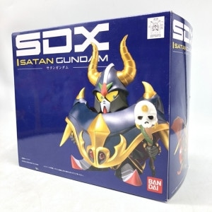 中古】バンダイ SDX サタンガンダム 開封品、箱傷み有【M沖新店