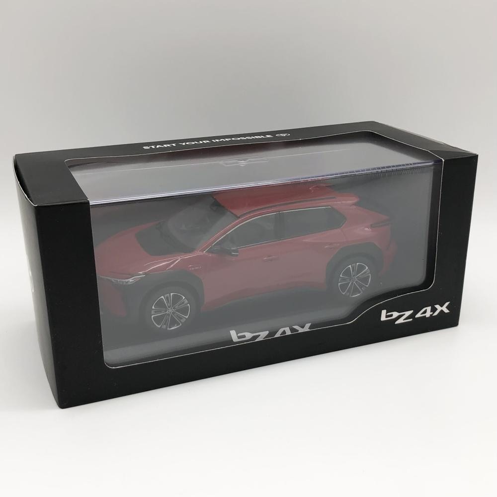 トヨタ新型bz4X 1/30スケールミニカー プレシャスメタル bZ4X | トヨタ