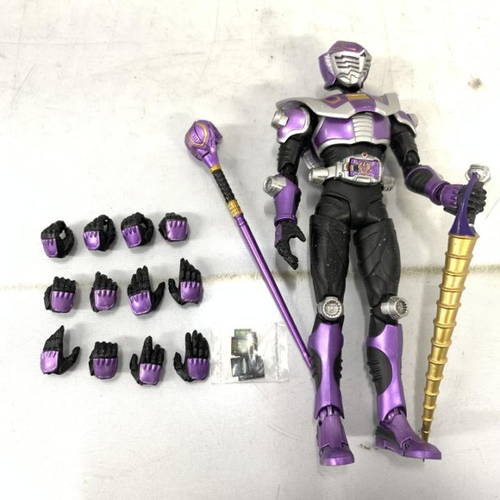 中古】本体のみ)S.H.Figuarts 仮面ライダー王蛇【O堀田