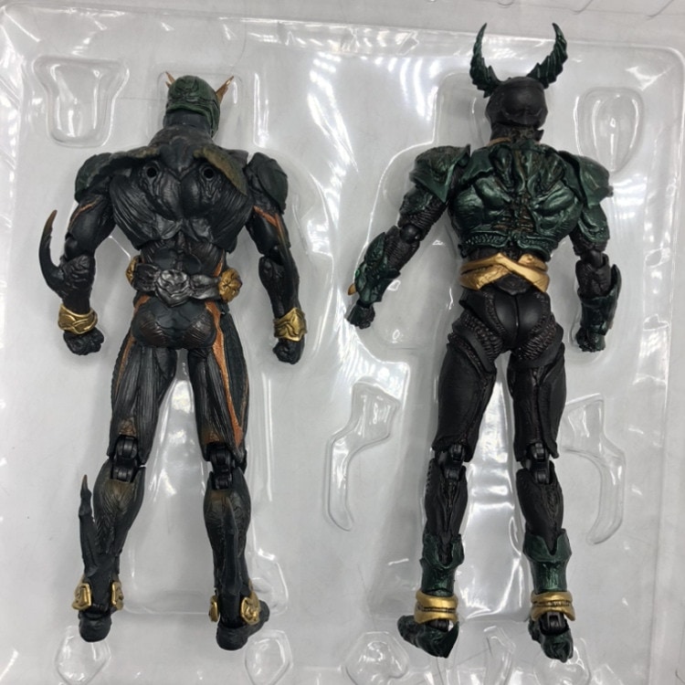 Amazon.com: S.I.C. Kamen Rider Gills & Kamen Rider Another