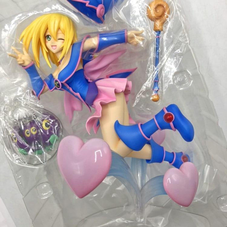 中古】コトブキヤ ﾌﾞﾗｯｸ・ﾏｼﾞｼｬﾝ・ｶﾞｰﾙ 劇場版 1/7 遊戯王 開封