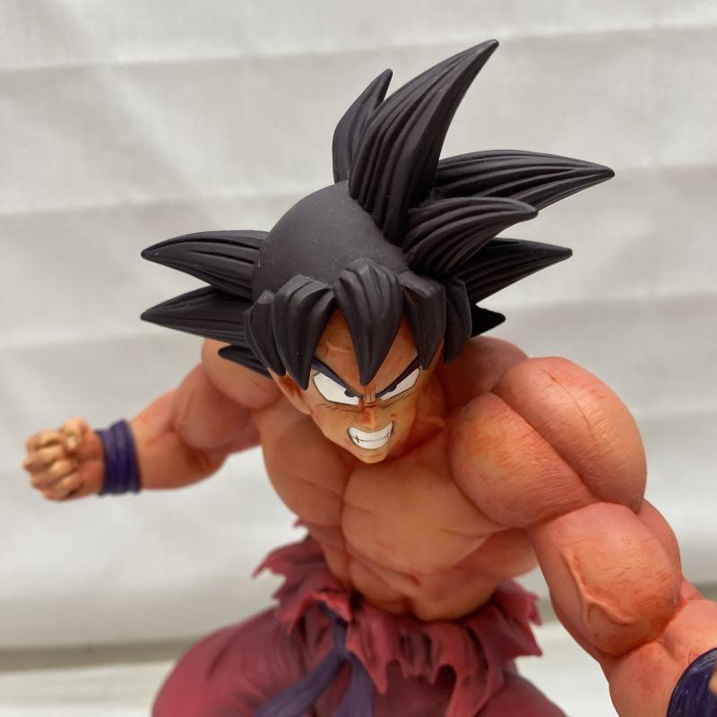 中古】本体のみ)C賞 孫悟空(3倍界王拳) フィギュア MASTERLISE