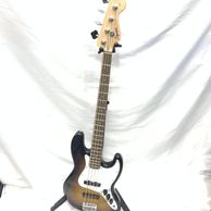 ����š�Squier by Fender�����㥺�١�����O��¼��