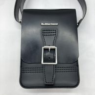 ����š�Dr.Martens ��ݡ������Хå� �֥�å� �ɥ������ޡ������O���ܡ�