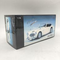 ����šۥ����ȥ����� 1/18 AUSTIN HEALEY 3000 MKII '61(�ۥ磻��)/MILLENNIUM��O�������