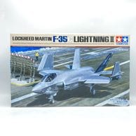 ����šێ��Ў� 1/48 �ێ������Ď� �ώ����� F-35C �׎��ĎƎݎ��ޭ� ̤��Ω�� �������َ̎ߎ׎ӎÎގ� [4950344611270]��O������������