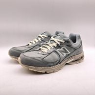 ����š�KITH �� New Balance 2002R 