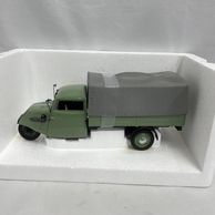 ����š۳���)1/18 TEMPO 3 RAD GREEN GREY 1952��O̾�Ų��ߤʤȡ�