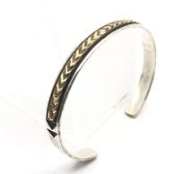 ����š�NAVAJO Rick Enriquez ���RE STERLING �֥쥹��åȡ��ʥХ�²����å�������ꥱ����O˭�ġ�