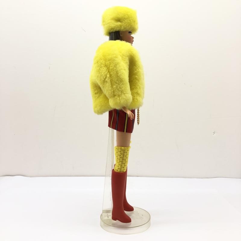 ����š۳����˥С��ӡ� wist'n Turn Barbie �ĥ����ȥ���ɥ����� MATTEL �ͷ���O��ΩŹ��