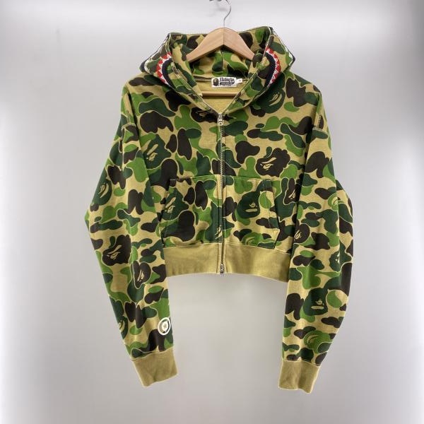 šA BATHING APE ABC CAMO CRYSTAL STONE SHARK CROPPED FULL ZIP HOODIE  M٥󥰥סOŹ