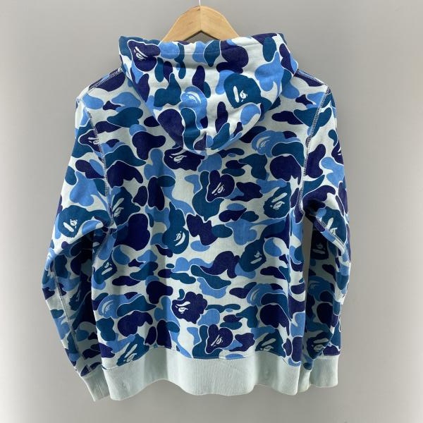 ����š�A BATHING APE ABC CAMO BY APE PULLOVER HOODIE �֥롼 S 001PPL801009M ���٥����󥰥����ס�O������