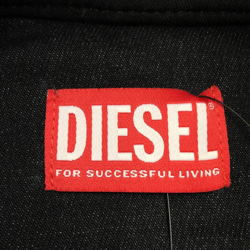 ����š�DIESEL D-Nlabelcol-S Track High neck��M ���졼 �ǥ��������O��Ω��