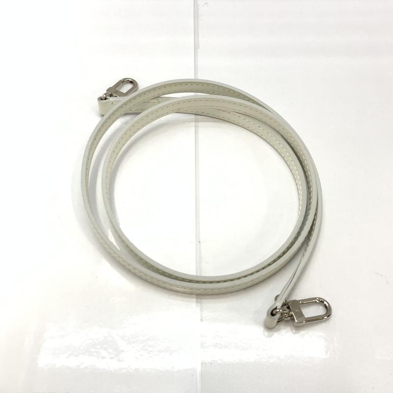 ����š�LOUIS VUITTON ����  LV��YK �����BB ���׽������� �ۥ磻�� M21712 �륤�����ȥ� �����ޥ�襤��O��¼��