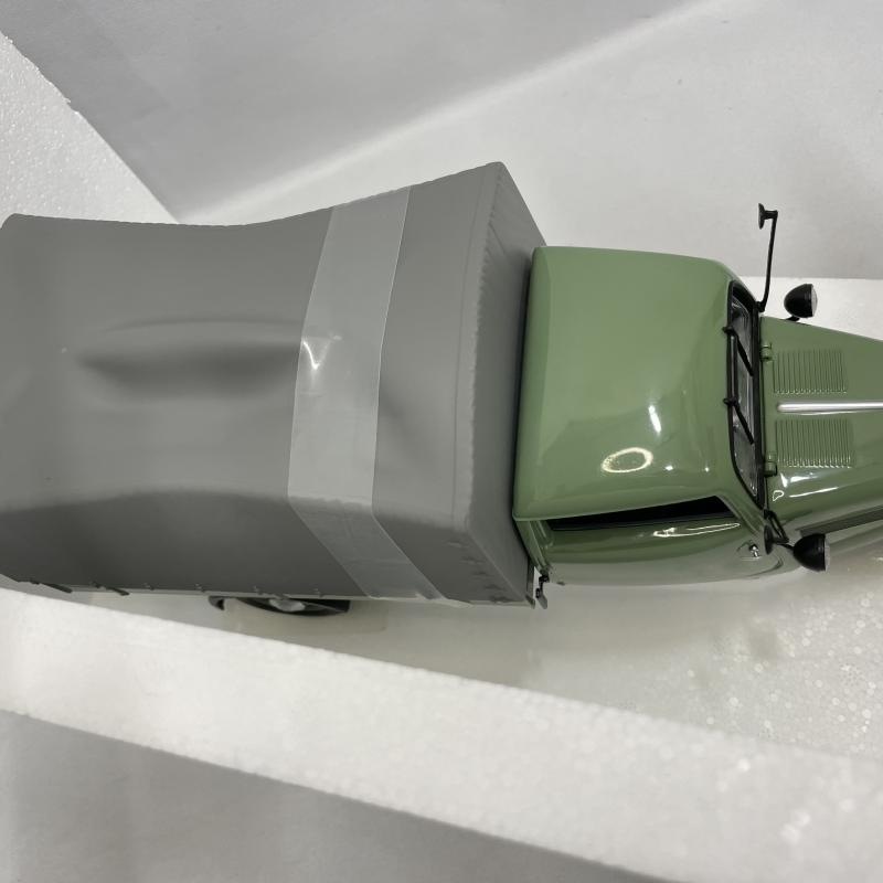 ����š۳���)1/18 TEMPO 3 RAD GREEN GREY 1952��O̾�Ų��ߤʤȡ�