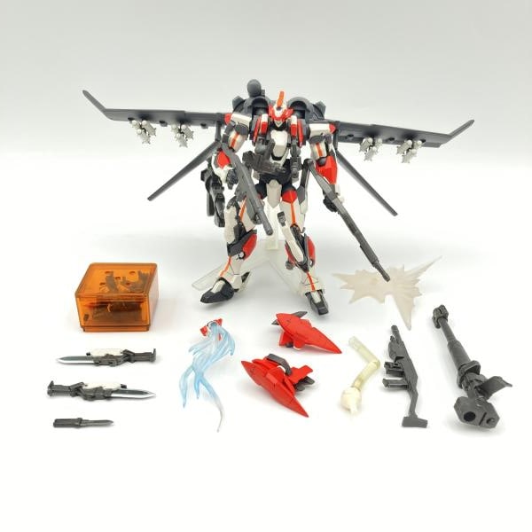 【中古】リボルテックヤマグチ No.107 レーバテイン 最終決戦仕様 中古】箱無し)海洋堂 リボルテックヤマグチ No.107 ARX-8 レーバテイン