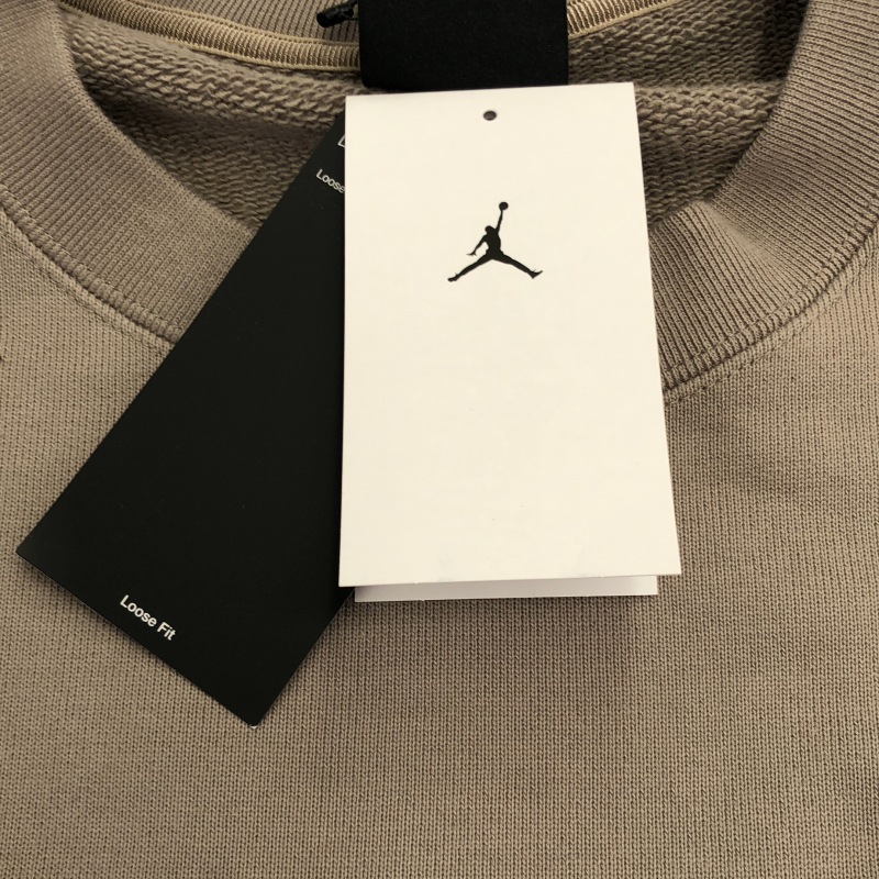 ����š�NIKE JORDAN �ץ륪���С��������å� 2XL �饤�ȥ֥饦�� �ʥ��� ���硼�����O��Ω��