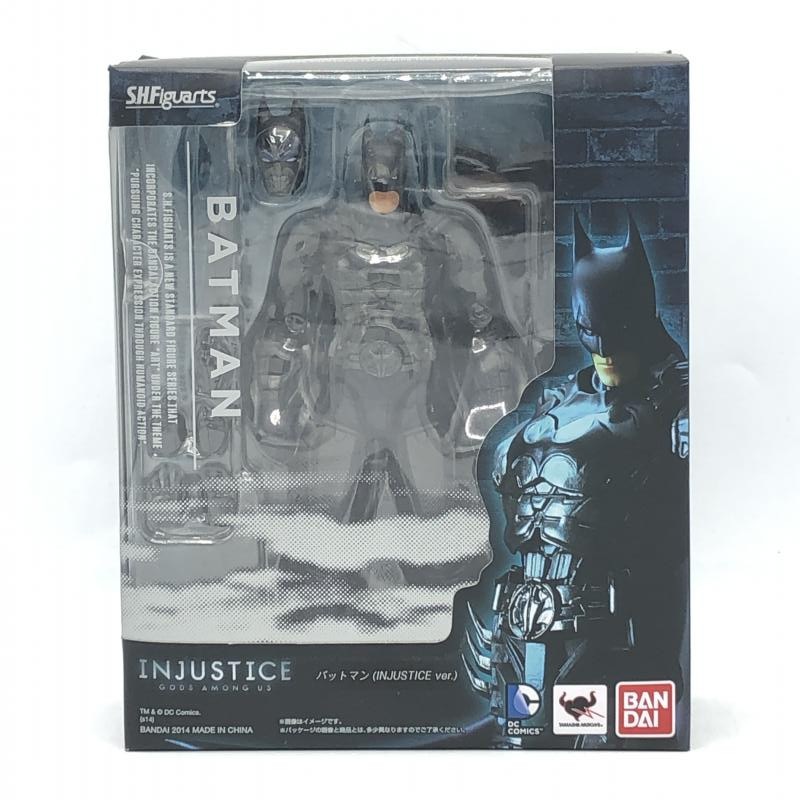 新品未開封　BANDAI SHFiguarts バットマン (インジャスティス) 中古】開封)S.H.Figuarts ﾊﾞｯﾄﾏﾝ(INJUSTICE ver.)【O半田店