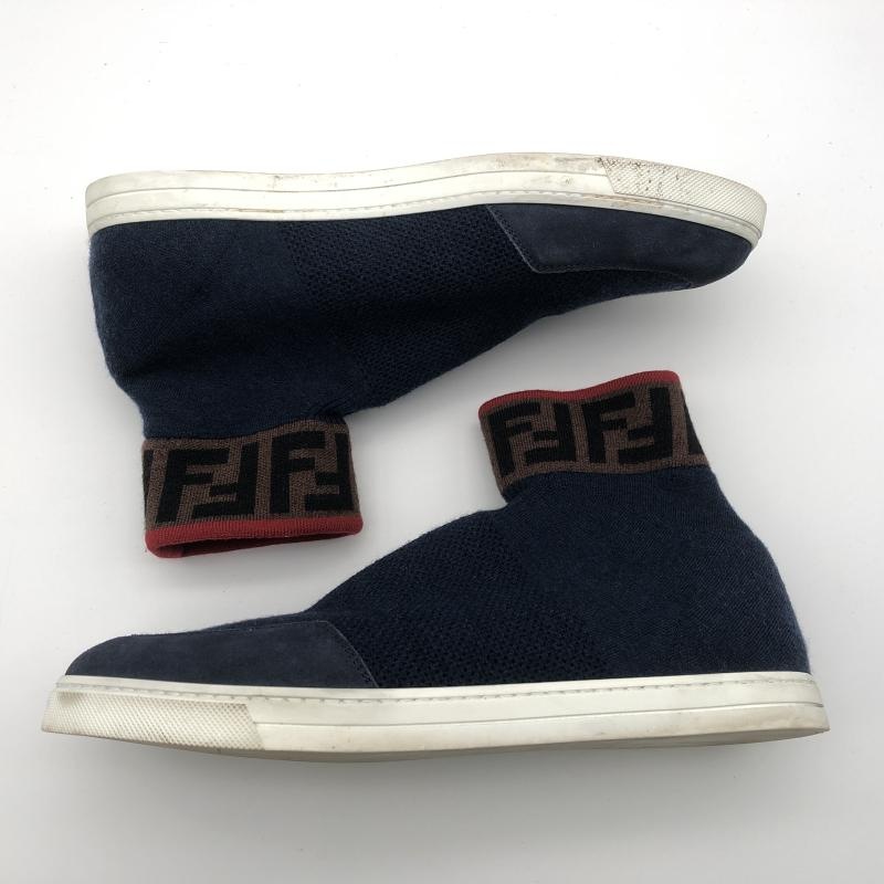 ����š�FENDI FF���� ���å������ˡ����� �ͥ��ӡ� �֥饦�� ��å� �ե���ǥ���OȾ�ġ�