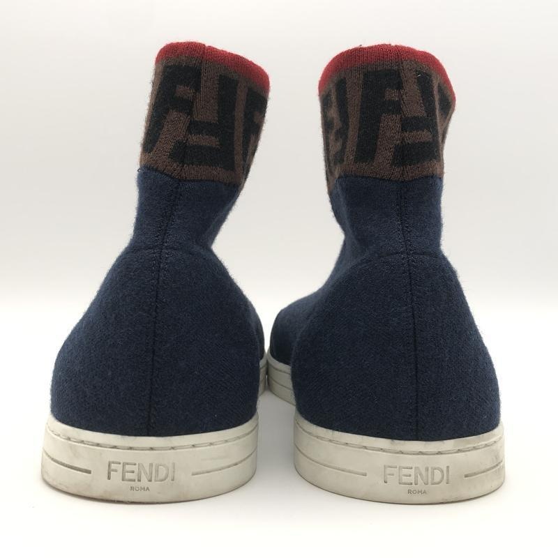 ����š�FENDI FF���� ���å������ˡ����� �ͥ��ӡ� �֥饦�� ��å� �ե���ǥ���OȾ�ġ�