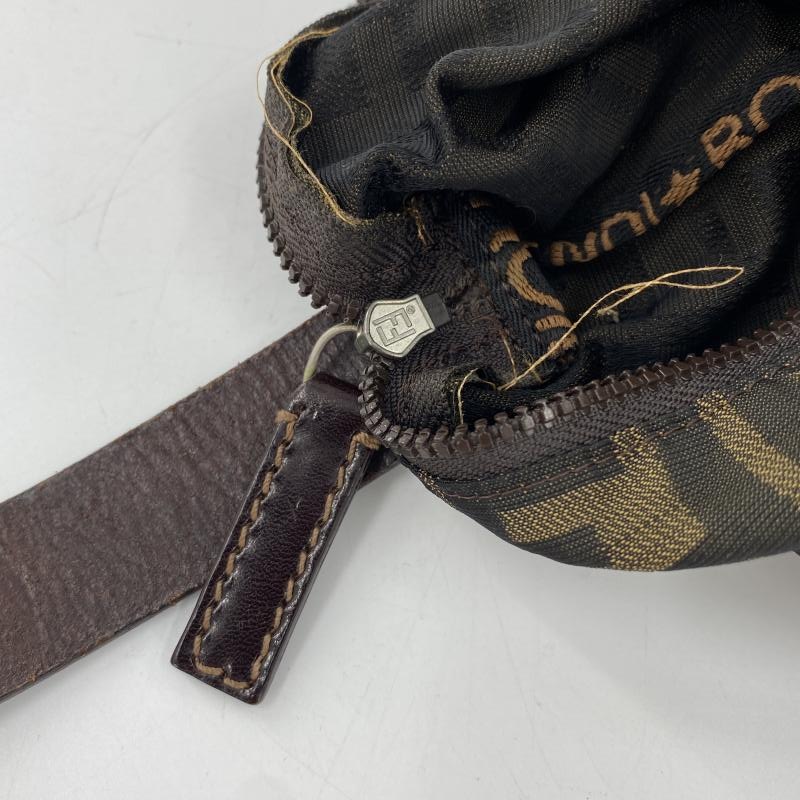 ����š�FENDI �Х˥ƥ��ݡ��� ���å� �֥饦�� �ե���ǥ���OȾ�ġ�