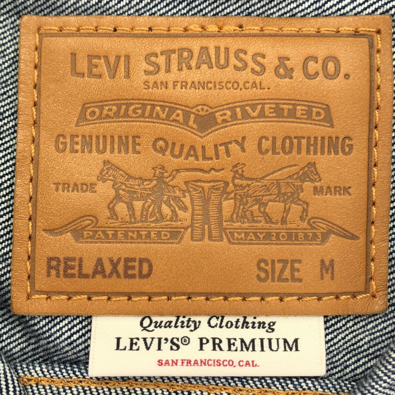 ����š�LEVI'S �ȥ�å������㥱�å� M �ͥ��ӡ� �꡼�Х�����OȾ�ġ�