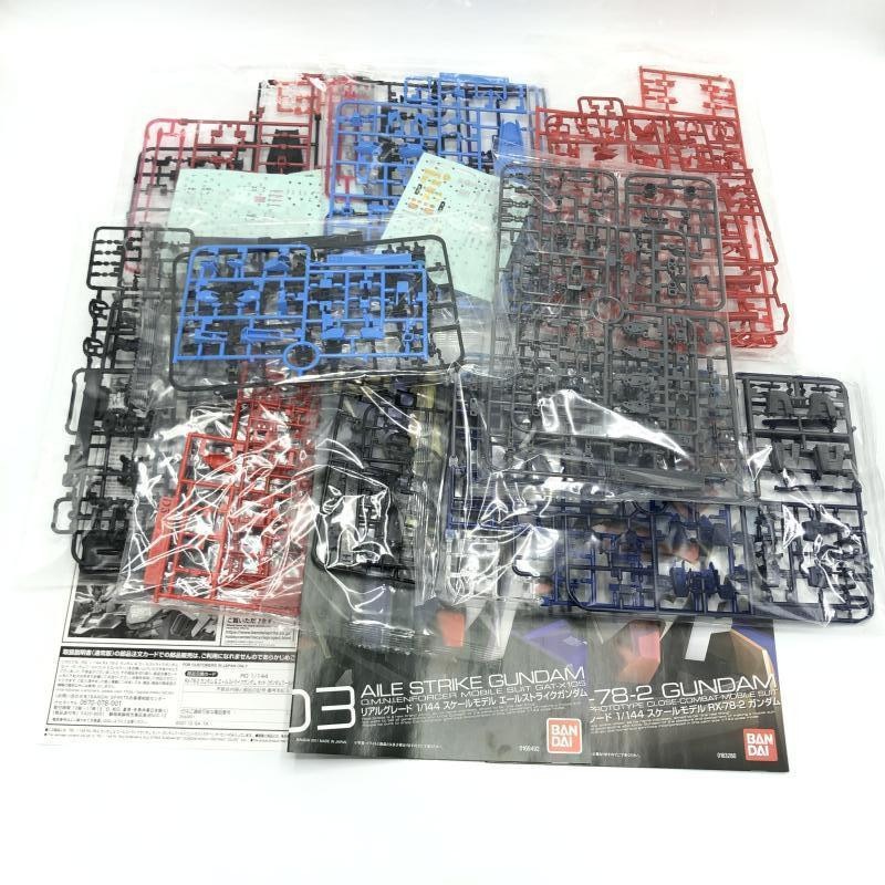 ����šێ��ގݎ��ގѡ˥Х���� RG RX-78-2 ��������GAT-X105 �����륹�ȥ饤��������� ���å�/��ư��Υ������ [4573102629586]��O������Ź��