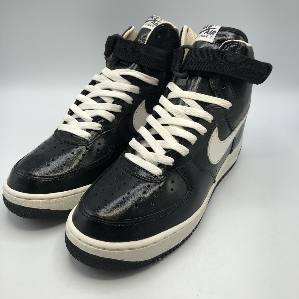 Nike Women's Air Force 1 Strapress 