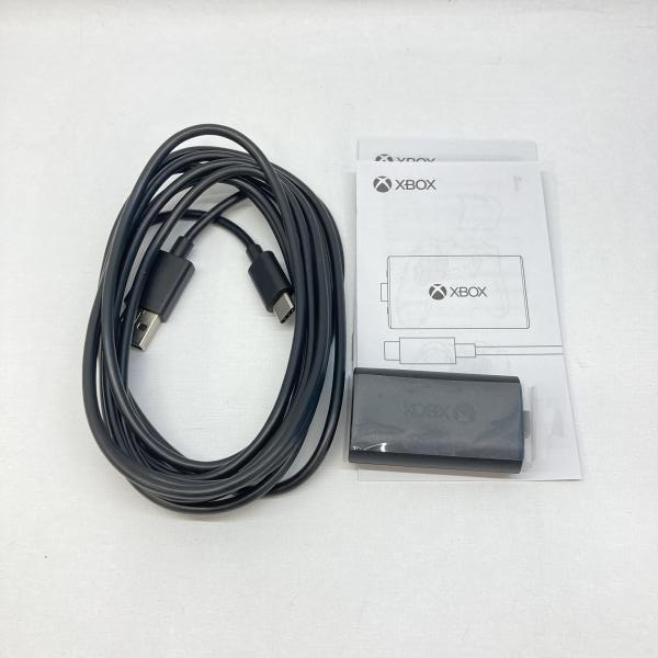 ����šێ��ގ���OP�˥ޥ��������ե� Xbox ���ż��Хåƥ꡼ + USB-C�����֥� ������ [4549576157603]��O�¾��