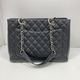 ����š�CHANEL �ޥȥ�å� ����ӥ������� �����ɥ���åԥ󥰥ȡ��� A50995 �֥�å� ����ͥ��O������