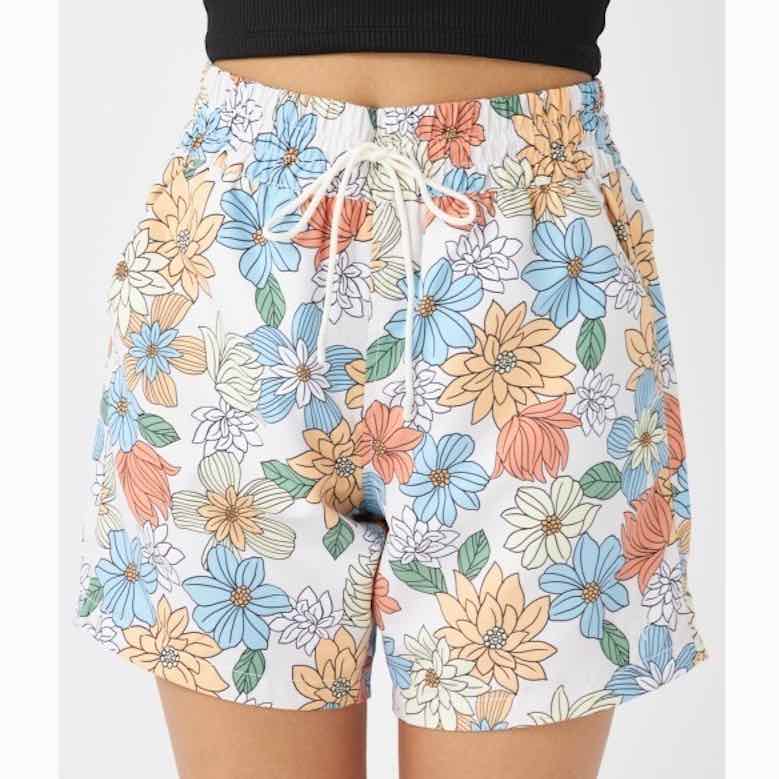 【Lサイズ】Ocean Pacific レディース ボードショーツ水着 PEマイクロ フラワー柄（WHT）　　|アパレル|ライフスタイル