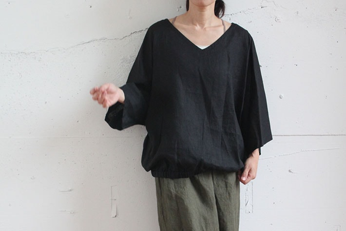 ［fog linen work /フォグ リネンワーク］FLW （エフエルダブリュー)エマ Ｖネックトップ 大橋利枝子さん