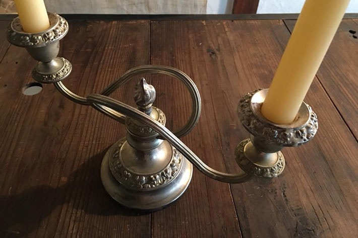 ［antiques］SALE!! 定価8640円(税込)イギリス IANTHE キャンドルスタンド(スパイラル)
