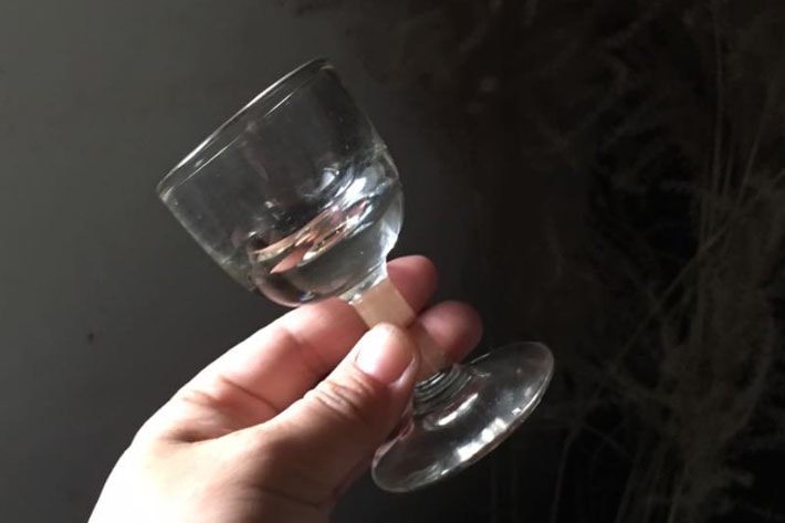 ［antiques］19世紀フランス・手吹き ミニグラス(B)