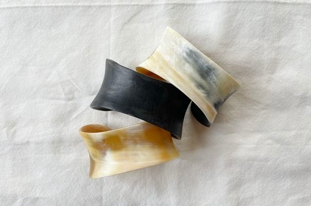 NEW!［ ベトナム ］水牛バングル マット size15cm