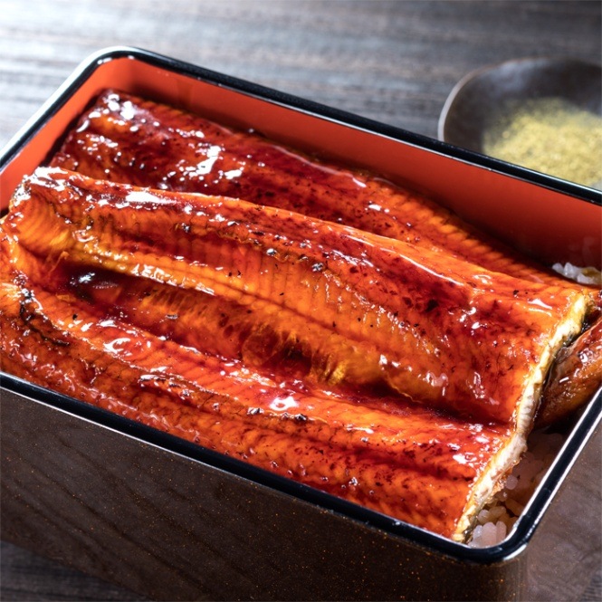 鹿児島県産養殖鰻 鰻長蒲焼 無頭 180g~220g程度 1P (冷凍)