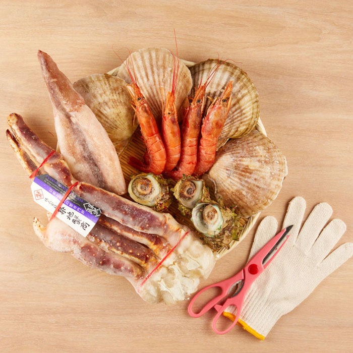 豪華絢爛!タラバガニと 北海道野付漁師 鈴木さんの特大ホタテ入り 浜焼きセットDX3~5人前