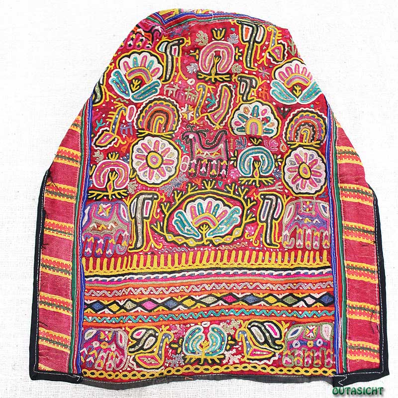 刺繍頭巾 クッチ グジャラート アンティーク インド IAT-07
