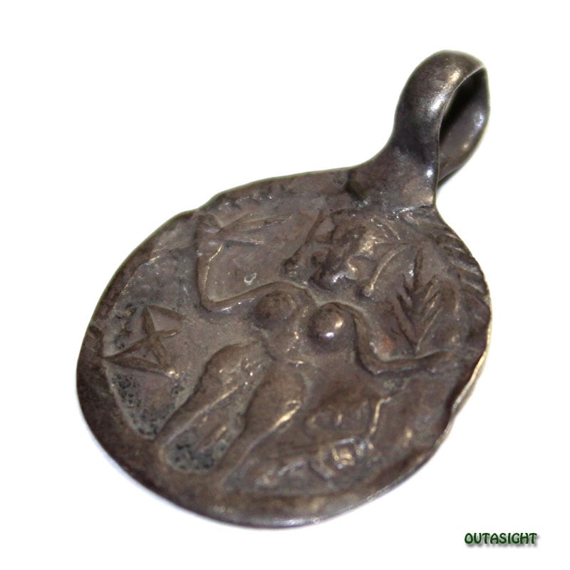 インド アンティーク シルバーペンダント カーリー I Accessory アクセサリー ペンダントトップ シルバー アンティーク Outasight インド アンティーク シルバーペンダント カーリー I Accessory アクセサリー ペンダントトップ シルバー アンティーク Outasight