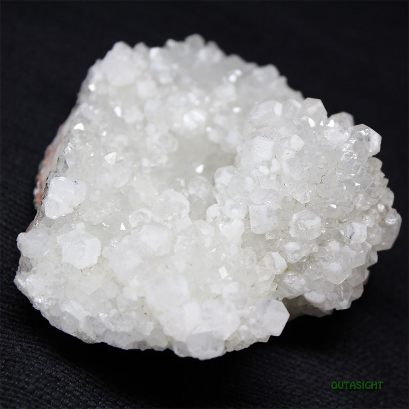 ҥޥ AApophylliteɡIST-6002A