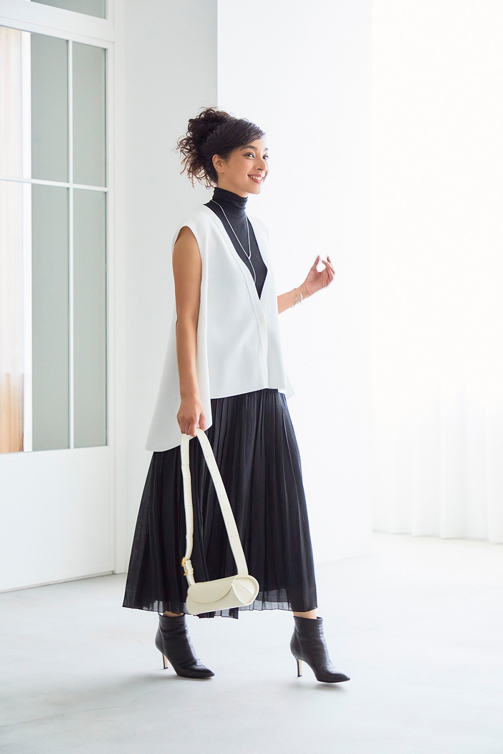 【再販】2025MS_バッグフレアニットジレ