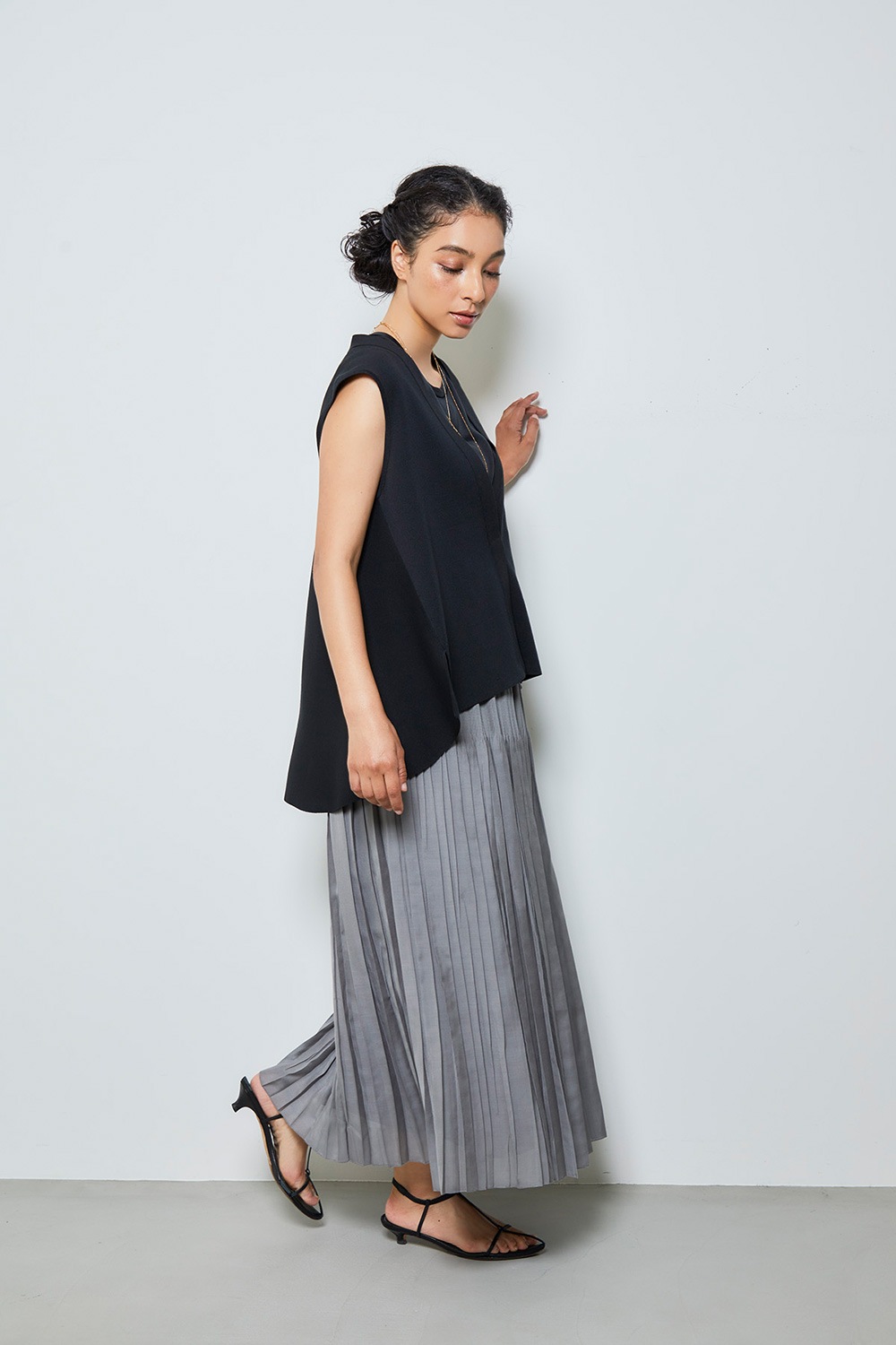 【再販】2025MS_バッグフレアニットジレ